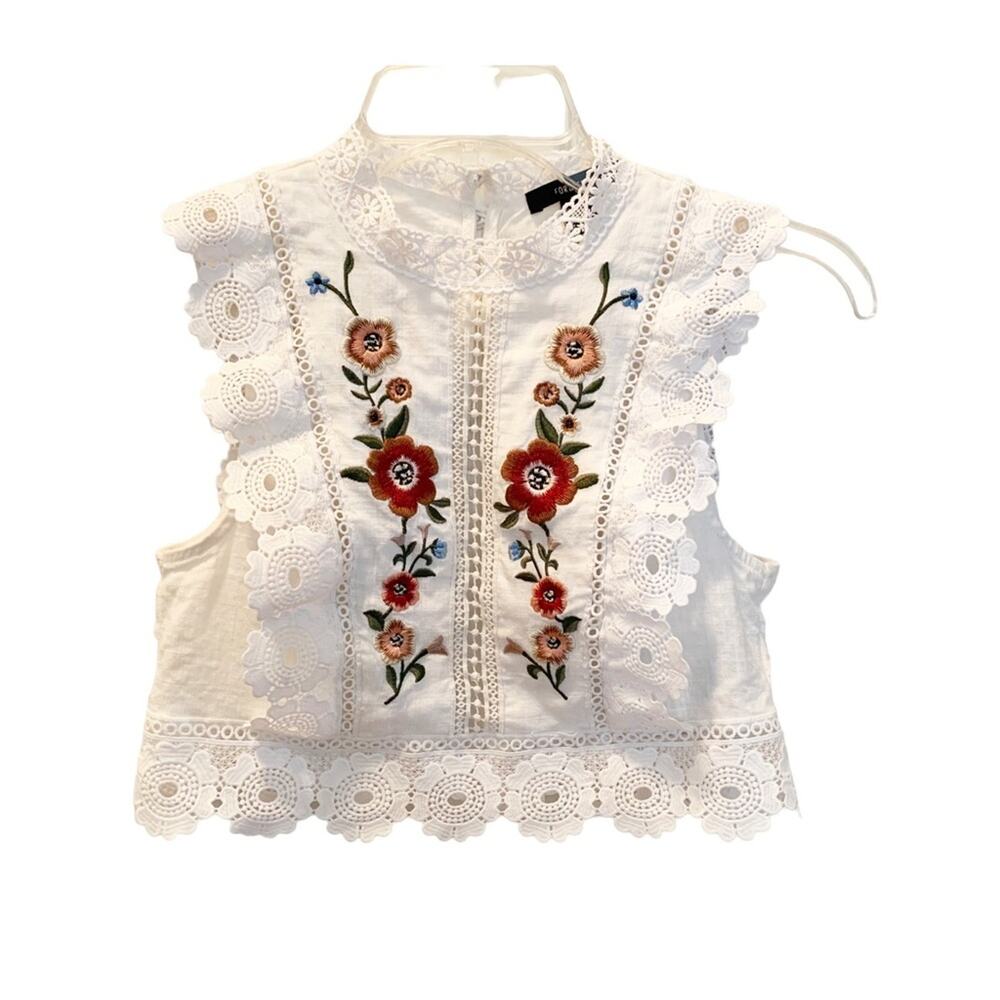 Forever 21 White Eyelet Lace Floral Embroidered Sleeveless Blouse - Picture 2 of 6